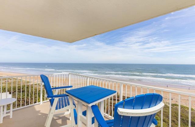 Gorgeous, peaceful, direct oceanfront condo with stunning views.