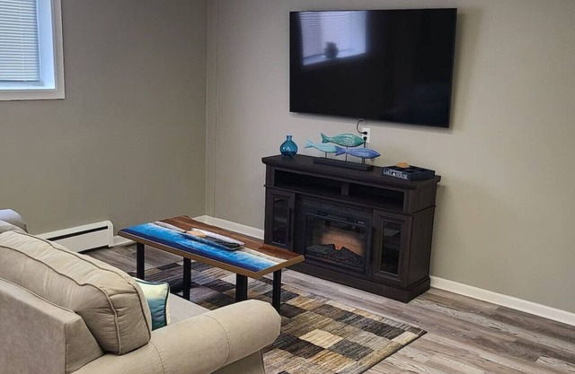 Gorgeous unit near Lake Michigan