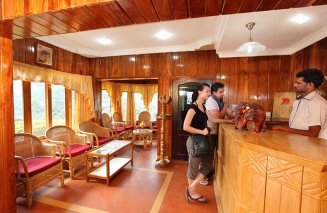 Goroomgo Poopada Resort Kerala