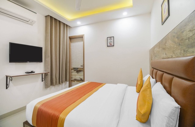 Gracious by Vishesh Hotels & Home Stay