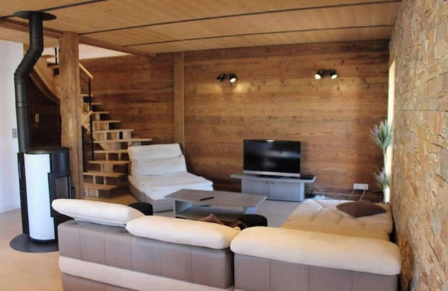 Grand Appartement Avec Loggia