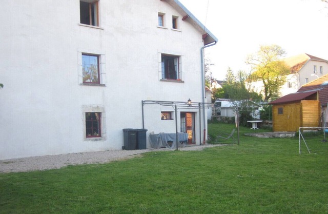 Grand Appartement de 138m2 Avec Jardin Privatif