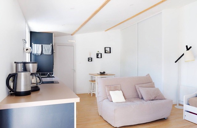GRAND STUDIO