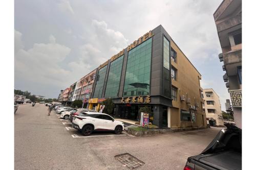 Grand World Hotel