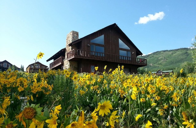 Grandpa's Cabin welcomes the whole crew, sleeps 12!