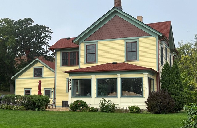 GRANDVIEW COTTAGE - BEST VIEW IN STILLWATER