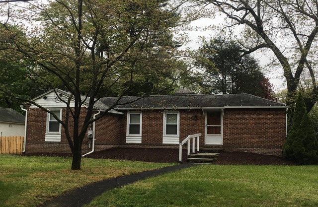Great House 10 Mins to Yale-New Haven and Quinnipac University