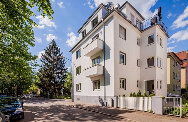 Great large vacation apartment in beautiful Esslingen near Stuttgart