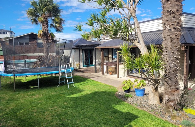 Great Matua Family Home