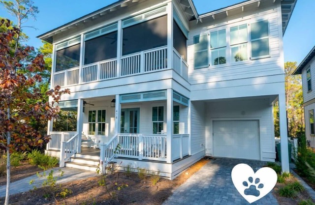 Great Rates! Golf Cart, Bikes, & Pet Friendly 🐶 Luxury in BMB