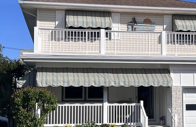 "Greetings from Asbury" nO.C. Gardens - 2 BR 2 Bath nSunny Corner Breezes