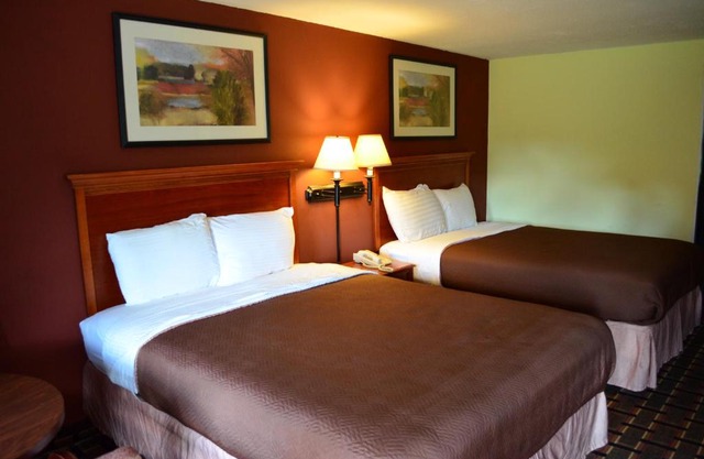 Greystone Motel