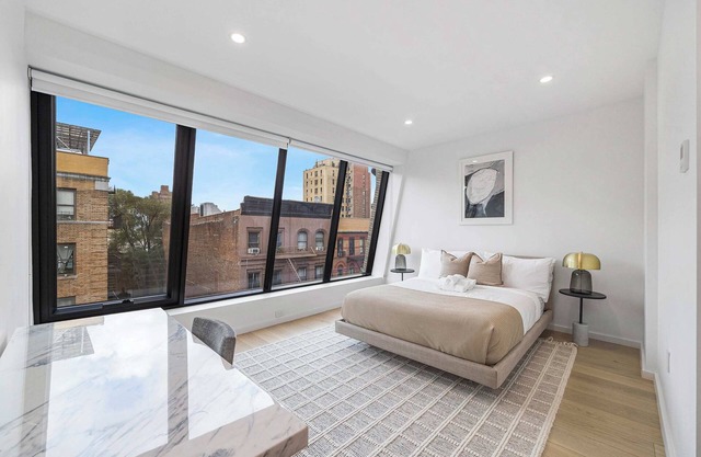 Greystone PH by RoveTravel | 4BR PH w/Private Roof