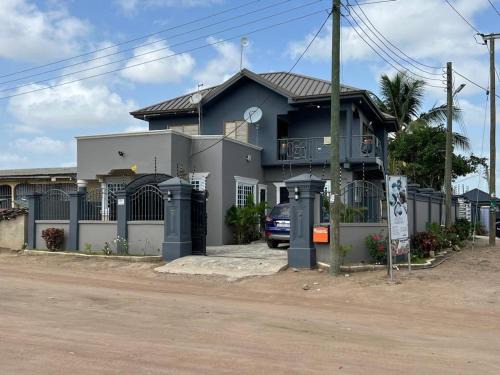 Groove Haven Lodge- Kasoa