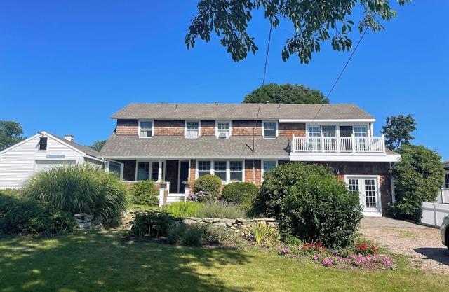 Groton Long Point Vacation Rental Near Beach