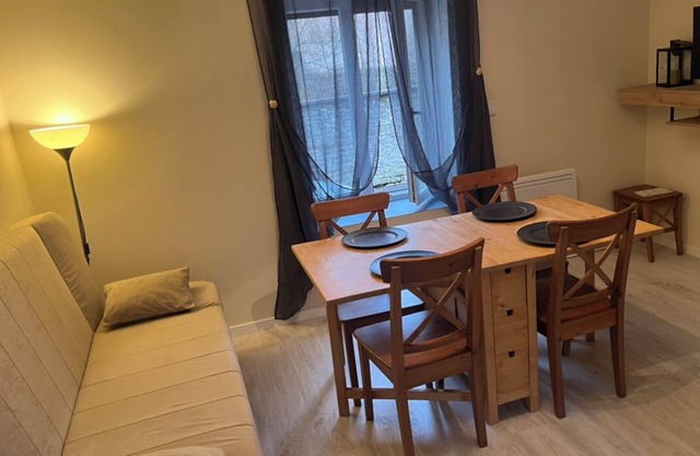 Ground floor apartment in town center