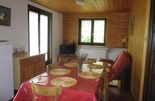 Ground floor apartment in chalet