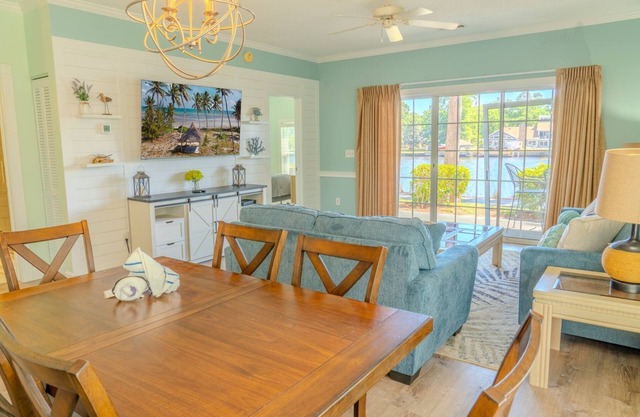 Ground Floor Condo 2 bed 2 bath Riverwalk at Arrowhead Country Club Unit 104