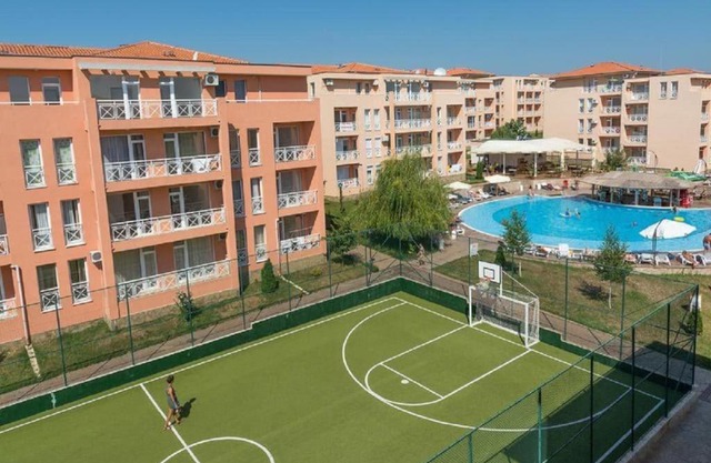 Ground Floor, Studio Apartment at Sunny Day 6