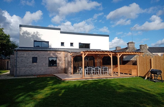 Group gîte for 15 people - Fully equipped accommodation