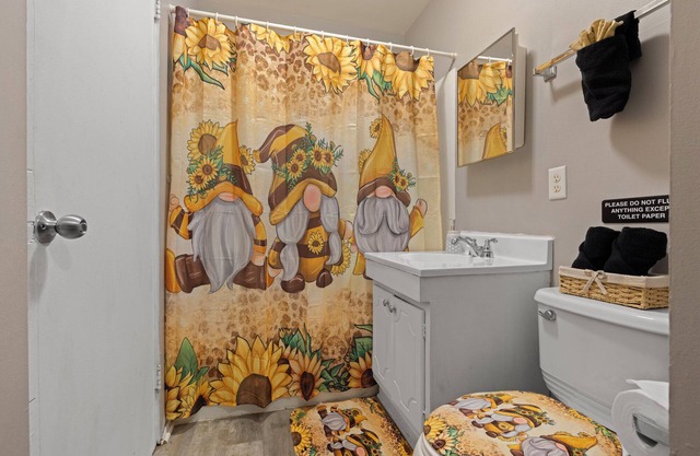 Groups/Contractors/Retreats Sleeps 6/WIFI & Parking