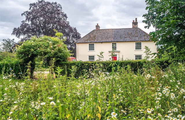 Grove Farm House, Thornham Magna