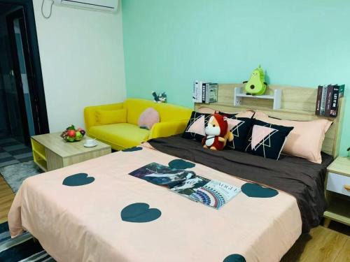 Guanyu Apartment