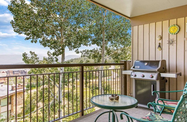 Guest Favorites at 10% Off! Stay 3 nights through Nov