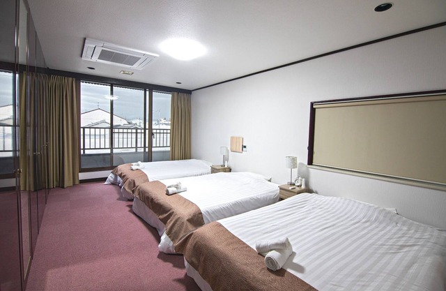 Guest House Kanpai spacious and bright for large - Guest House Kanpai spacious and bright for large groups Imazato area/Osaka Ōsaka