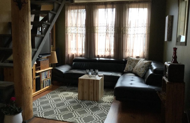 Guest House near Penticton
