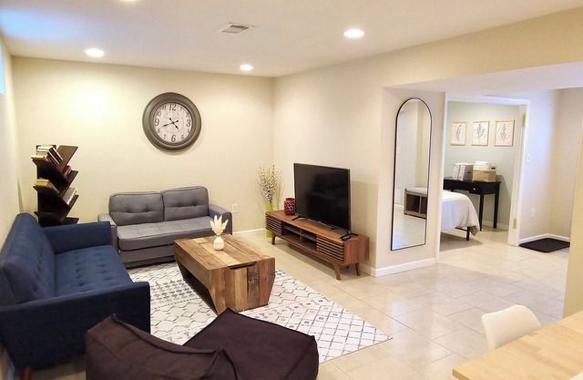 Guest Suite in Nutley-near NYC