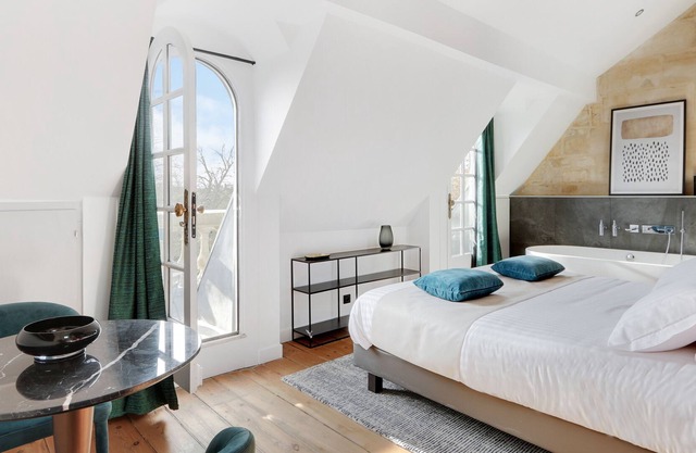 GuestReady - Maison Labruyère Bordeaux - Royal Cozy Garden Suite