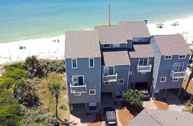 GULF FRONT on Cape San Blas, Updated with Amazing Views! Sleeps 7 - Dog Friendly