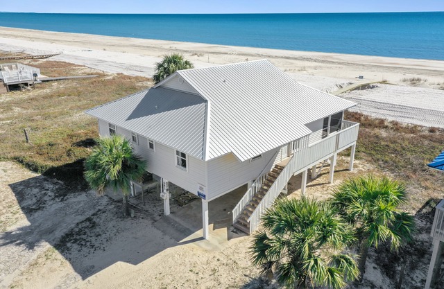 Gulf Front, Single Level, Screened Porch ~ Road's End