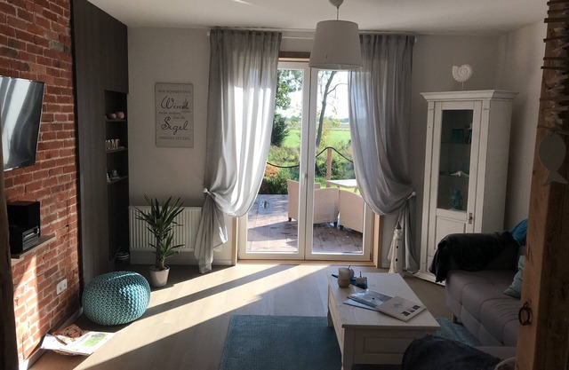 Gulfhof vacation apartment "Spiekeroog" on the nature reserve with a fantastic view
