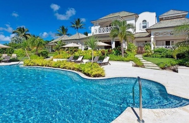 Gully's Edge - Luxury 4 Bedroom Villa in Royal Westmoreland Barbados