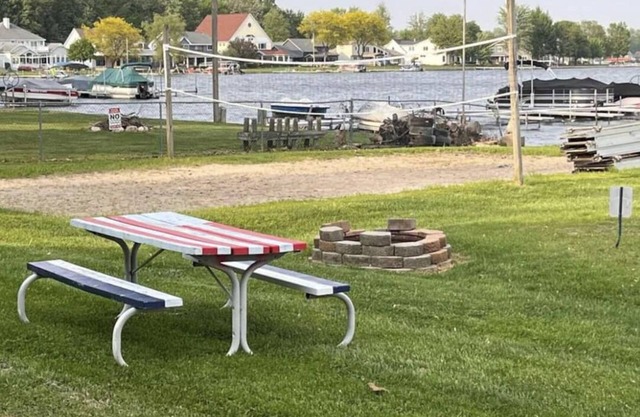 Gun lake waterfront cottage