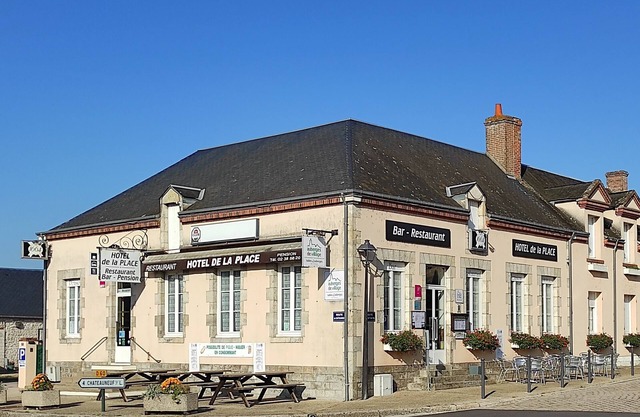 Hôtel de la place