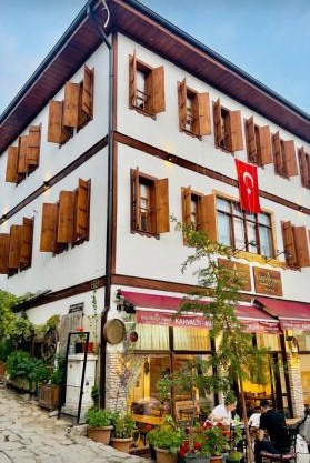 Hüseyin bey konağı