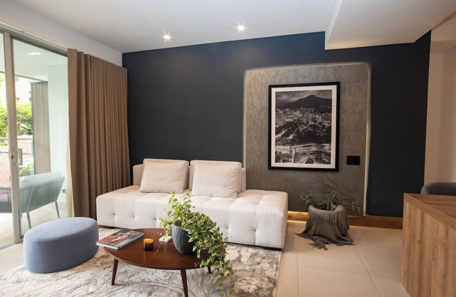 H106 - Amazing Comfort & Amenities, Pool, Security