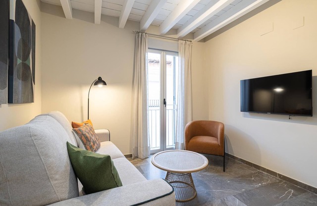 H2Granada Lovely Apartment Just Refusbished