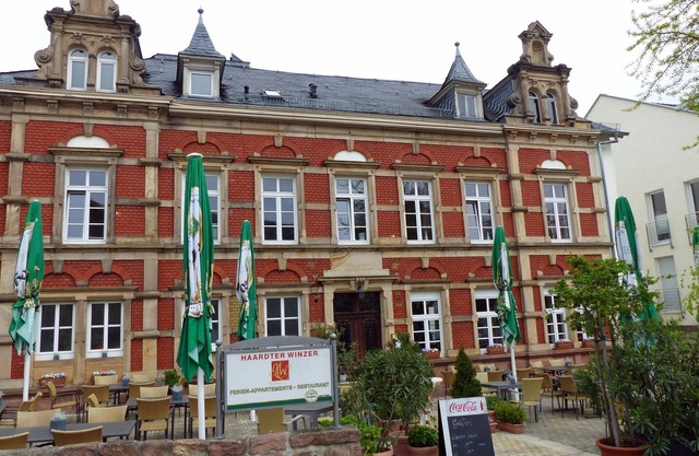 HAARDTER WINZER (Whg. 4) renovated and lovingly decorated "Pfalzcard-Partner"