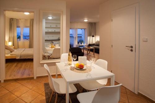 Haas Apartments Stojanova with Parking