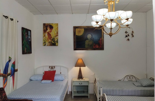 HABITACION PARA 5 PERSONAS