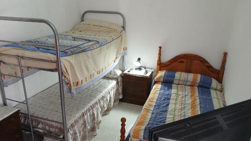 Habitacion Privada Triple con camas Individuales Toledo