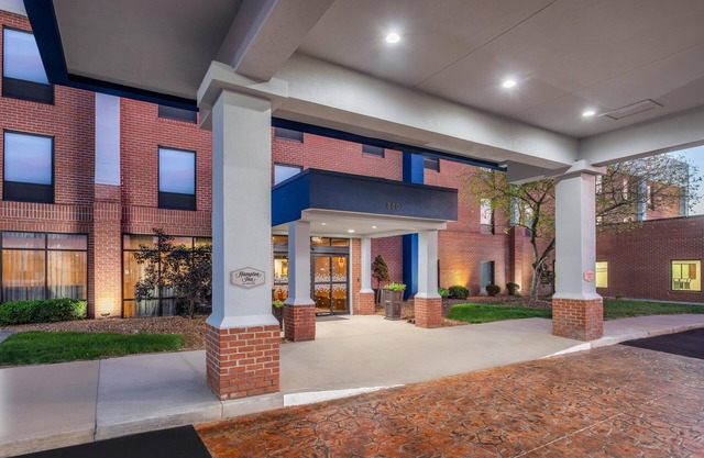 Hampton Inn Akron-South