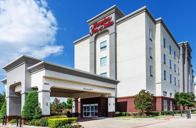 Hampton Inn and Suites Houston Heights I-10