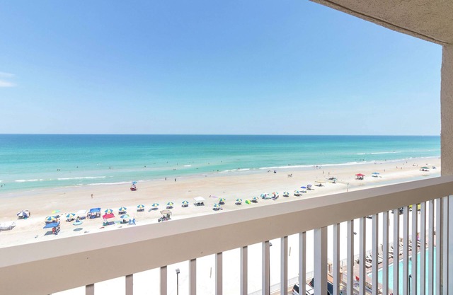 Hampton Inn Daytona Shores - Oceanfront