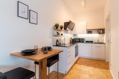 Handmade, Kitchen, Office, Luxury, Parking