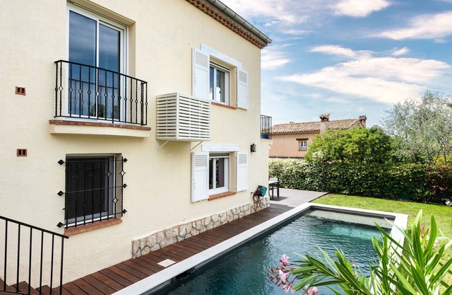 Happyfew VILLA LE COLOMBIER